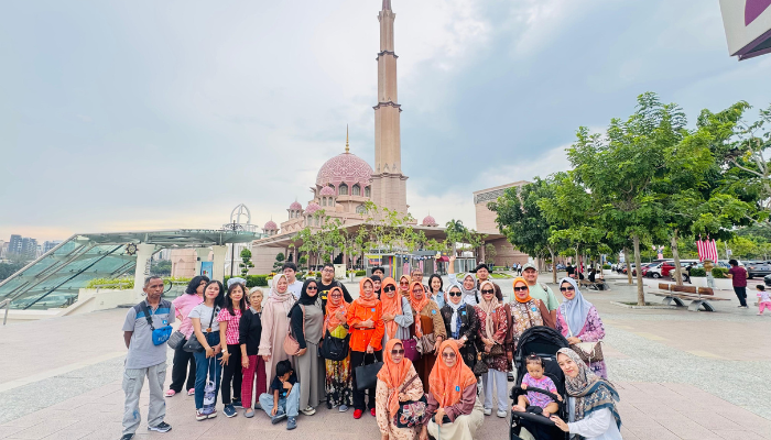 Paket Tour Singapore Malaysia 3D2N Dari Batam